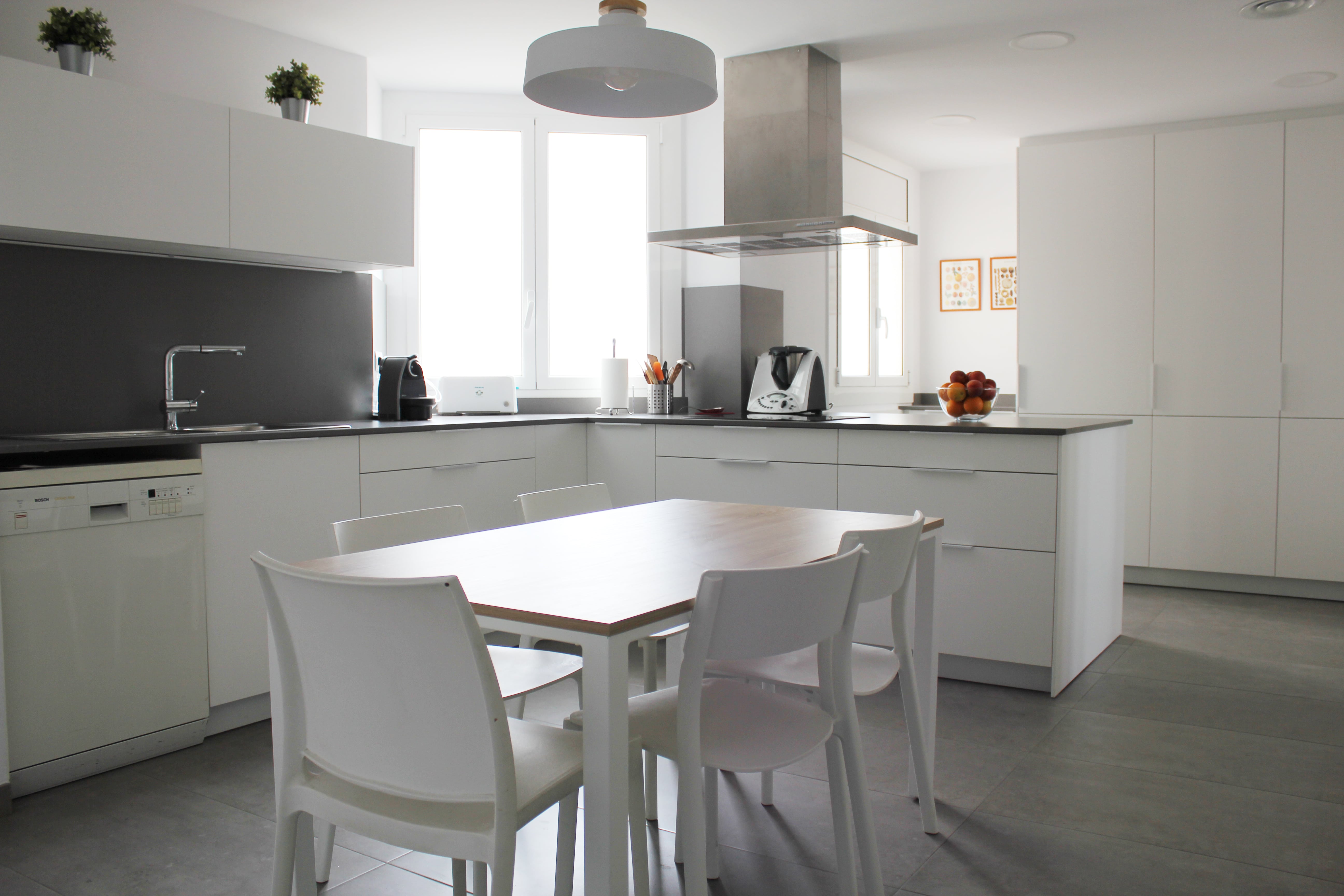 REforma de cocina grande en Barcelona