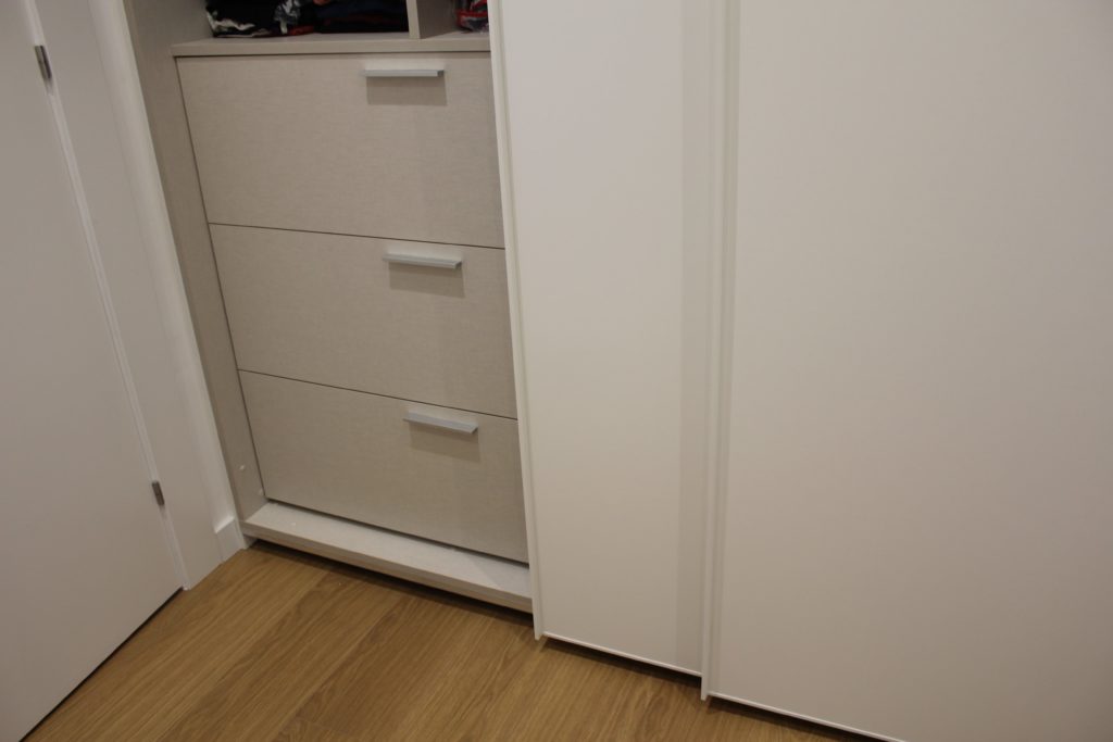 Reforma General Barcelona - Interior armario - Tascó Construcció